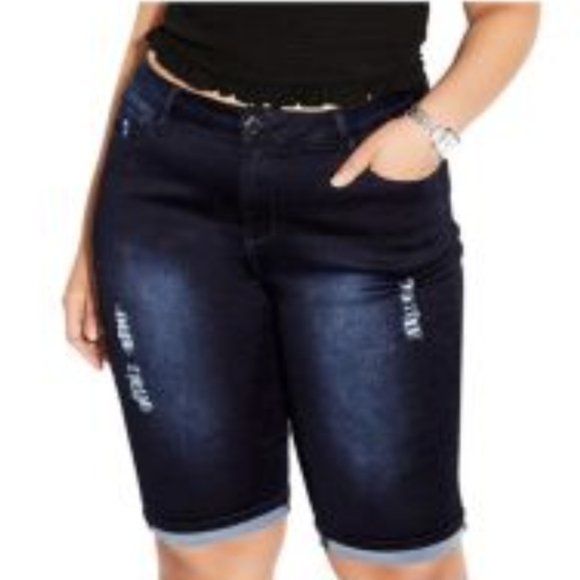 CITY CHIC Plus Size Knee Turn Up high rise denim Short Size 16 - Picture 13 of 14